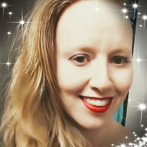 Meet your Posher, Chrissy